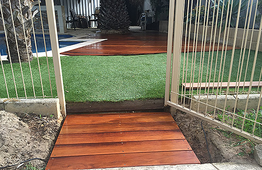Merbau Step
